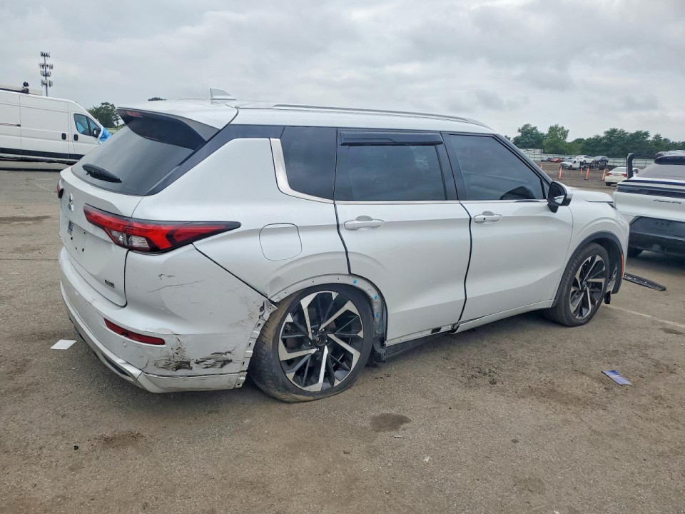 Mitsubishi OUTLANDER 2022 — Copart