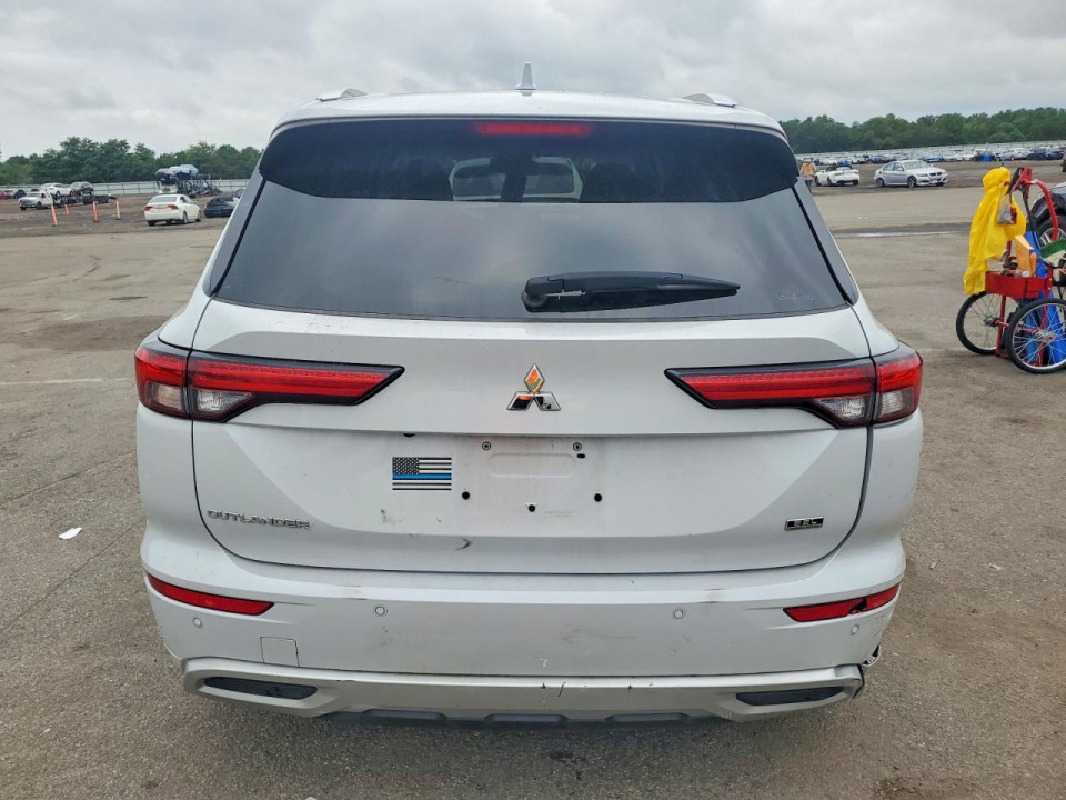 Mitsubishi OUTLANDER 2022 — Copart