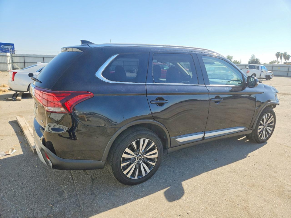 Mitsubishi OUTLANDER 2020 — Copart