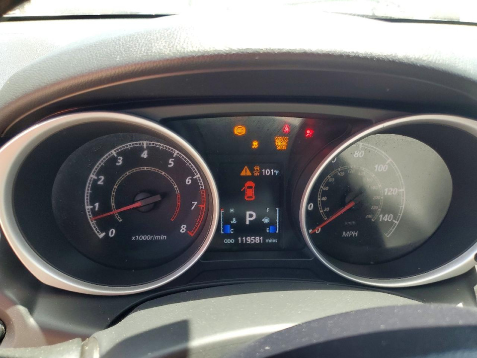Mitsubishi OUTLANDER 2012 — Copart