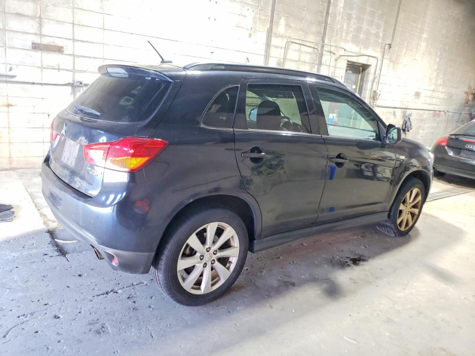 Mitsubishi OUTLANDER 2014 — Copart