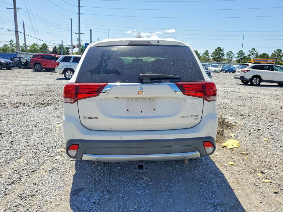 Mitsubishi OUTLANDER 2017 — Copart