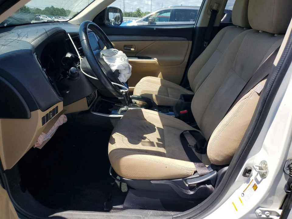 Mitsubishi OUTLANDER 2017 — Copart