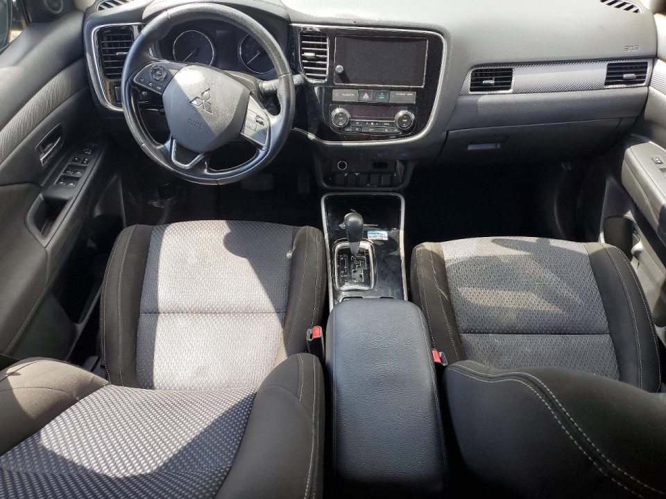 Mitsubishi OUTLANDER 2020 — Copart
