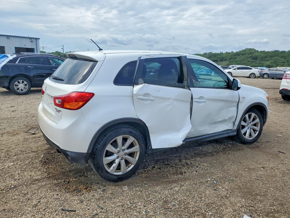 Mitsubishi OUTLANDER 2014 — Copart