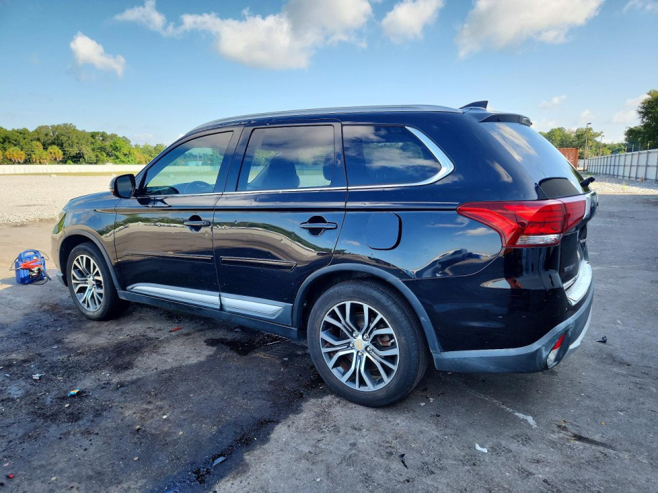 Mitsubishi OUTLANDER 2017 — Copart