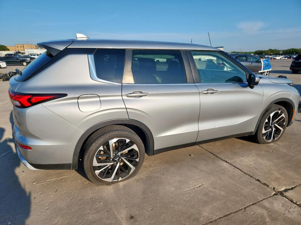 Mitsubishi OUTLANDER 2022 — Copart