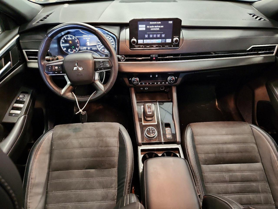 Mitsubishi OUTLANDER 2023 — Copart