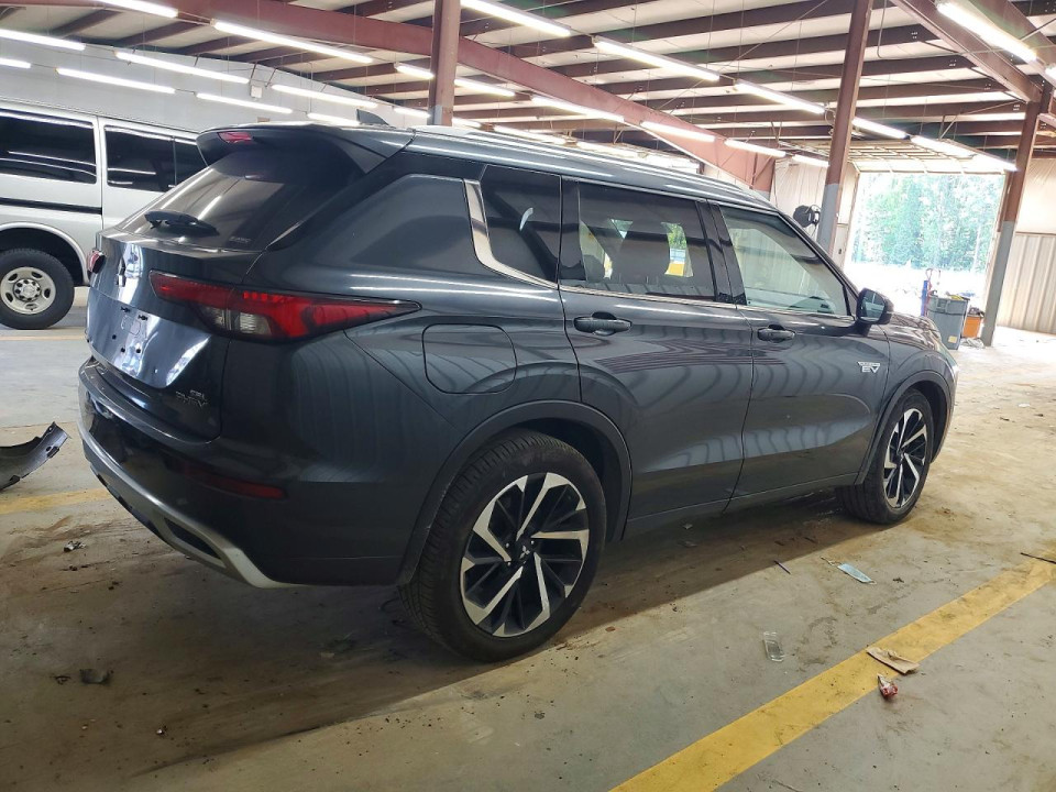 Mitsubishi OUTLANDER 2024 — Copart