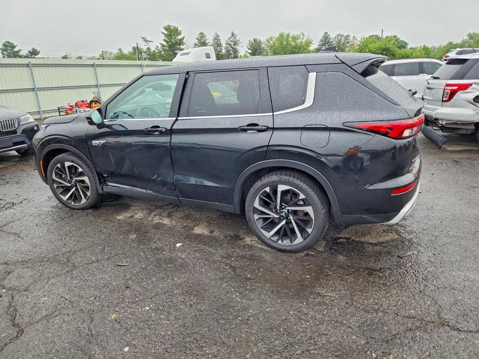 Mitsubishi OUTLANDER 2023 — Copart
