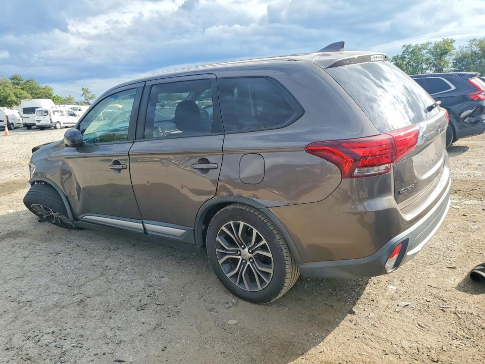 Mitsubishi OUTLANDER 2017 — Copart