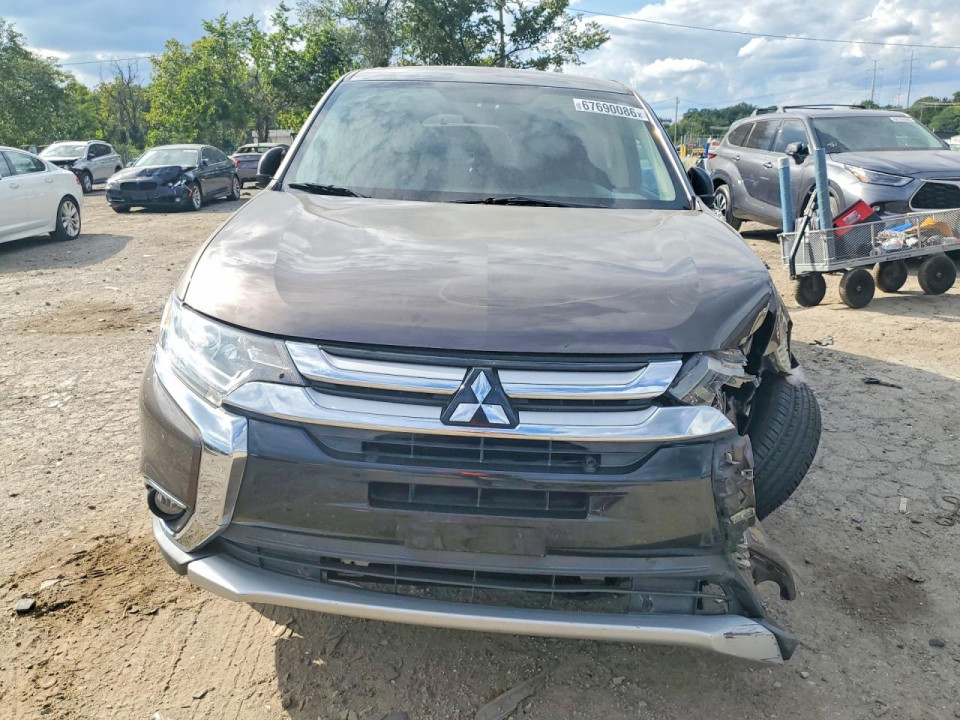 Mitsubishi OUTLANDER 2017 — Copart
