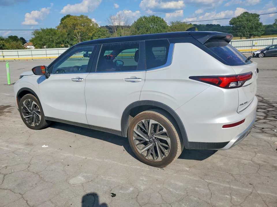 Mitsubishi OUTLANDER 2022 — Copart