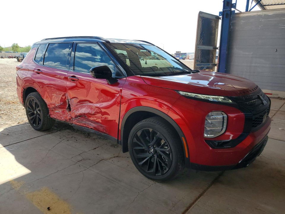 Mitsubishi OUTLANDER 2024 — Copart