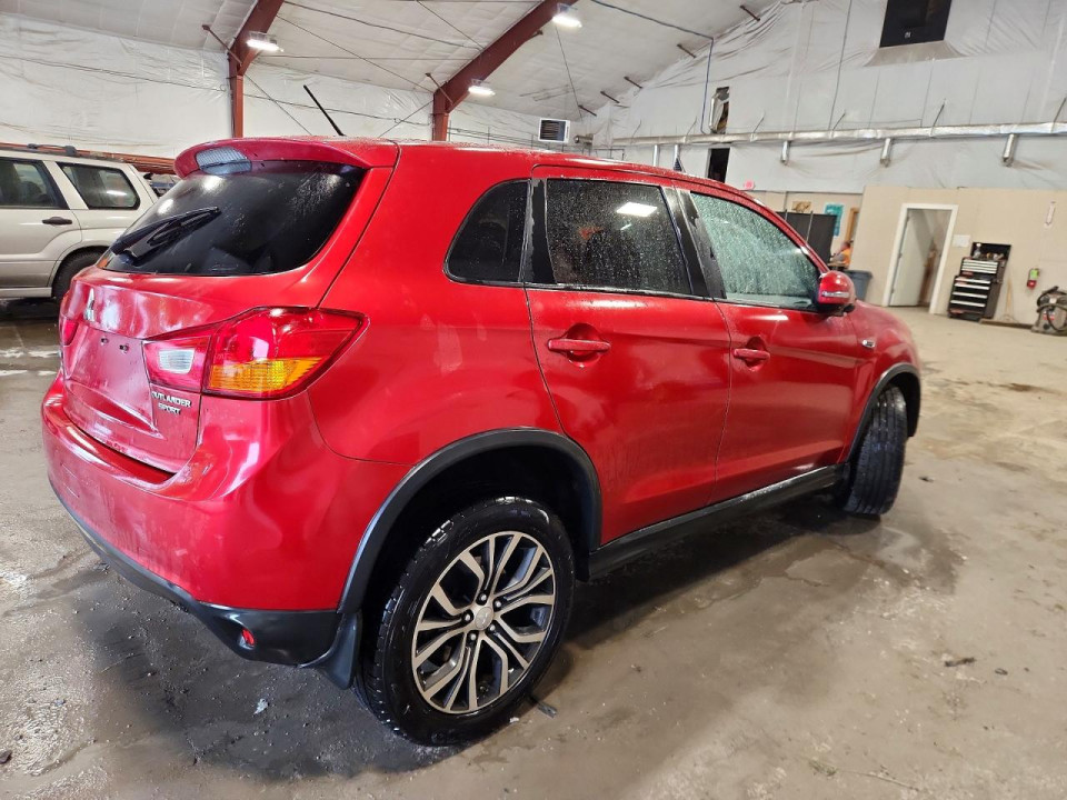 Mitsubishi OUTLANDER 2016 — Copart