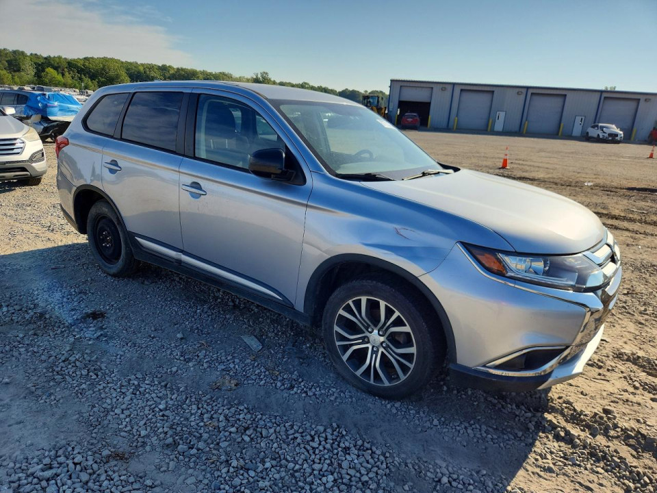 Mitsubishi OUTLANDER 2017 — Copart