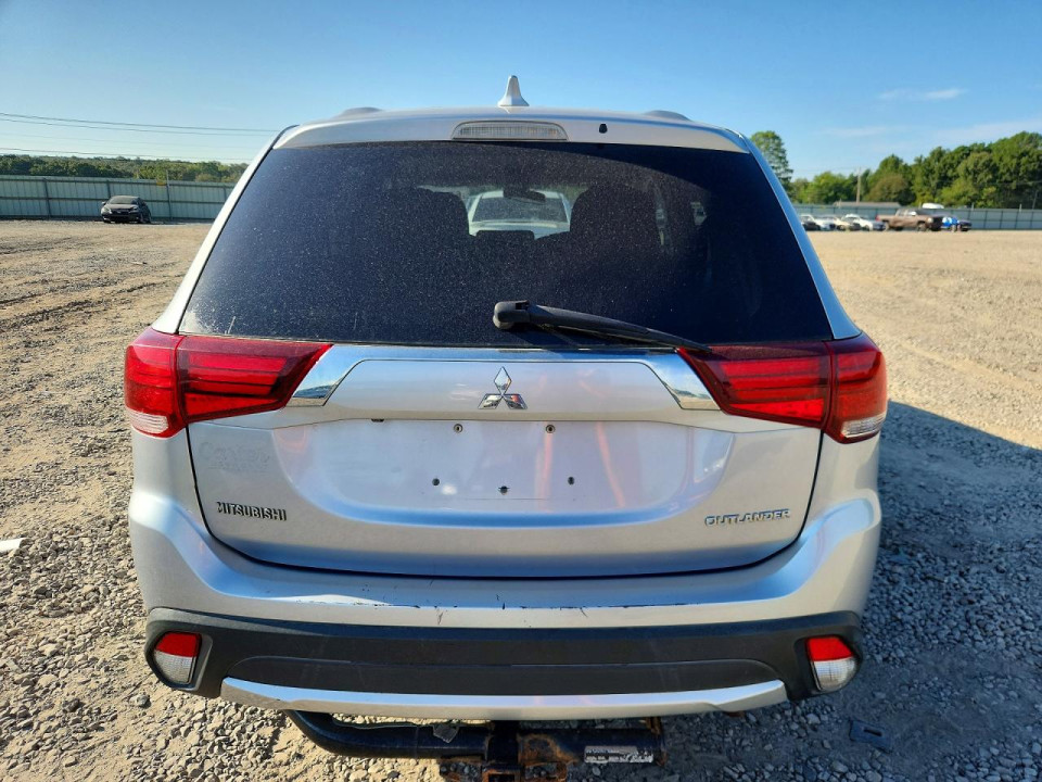 Mitsubishi OUTLANDER 2017 — Copart