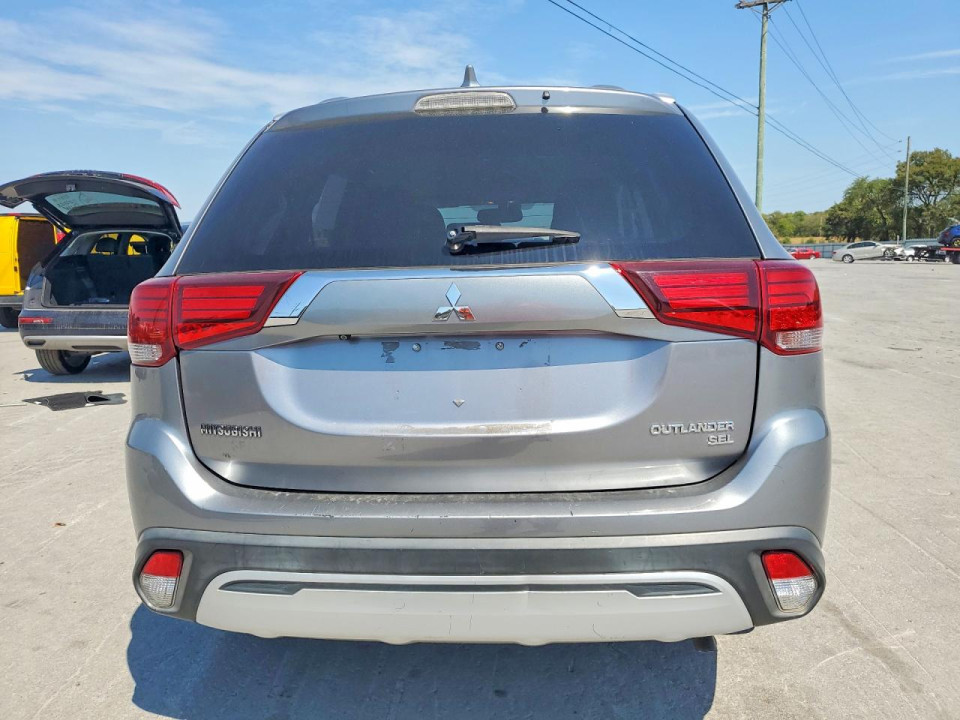 Mitsubishi OUTLANDER 2019 — Copart