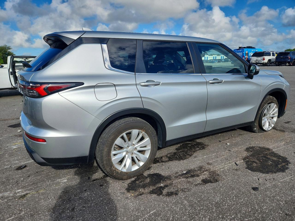 Mitsubishi OUTLANDER 2025 — Copart