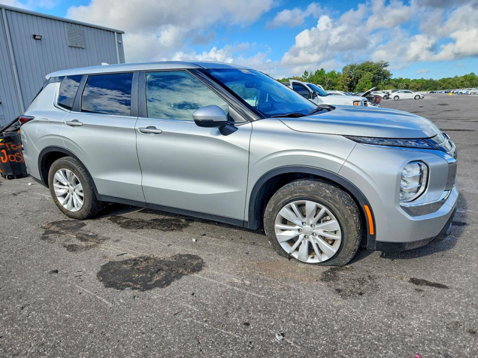 Mitsubishi OUTLANDER 2025 — Copart