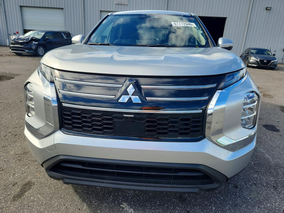 Mitsubishi OUTLANDER 2025 — Copart