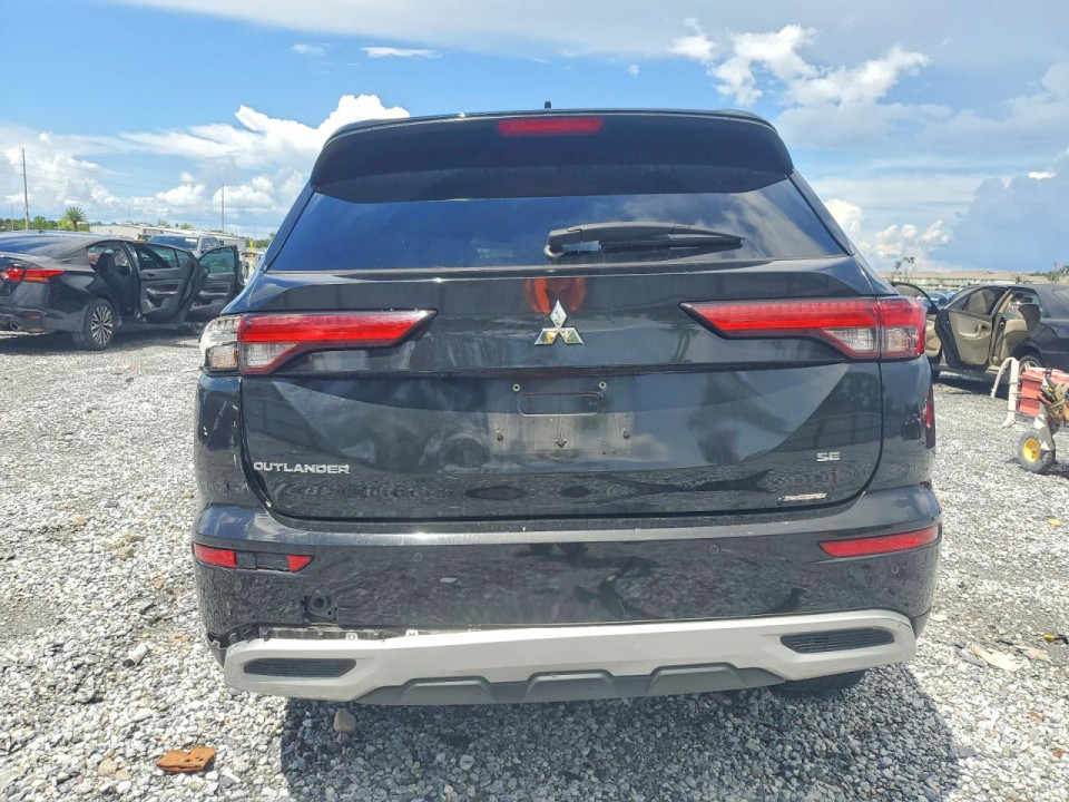 Mitsubishi OUTLANDER 2024 — Copart