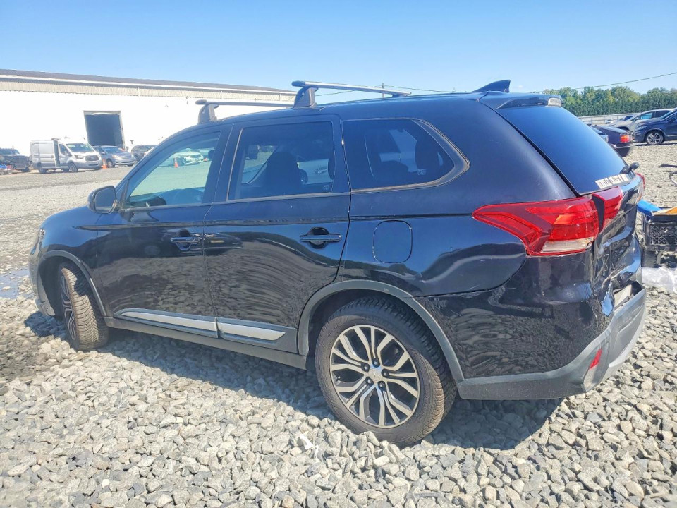 Mitsubishi OUTLANDER 2017 — Copart