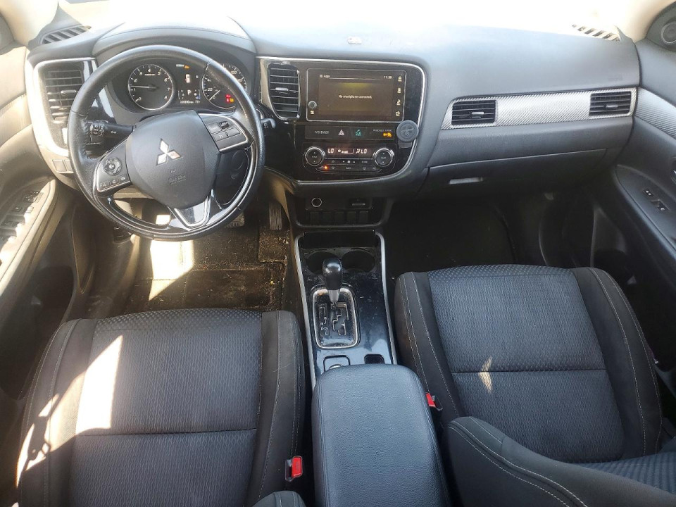 Mitsubishi OUTLANDER 2017 — Copart