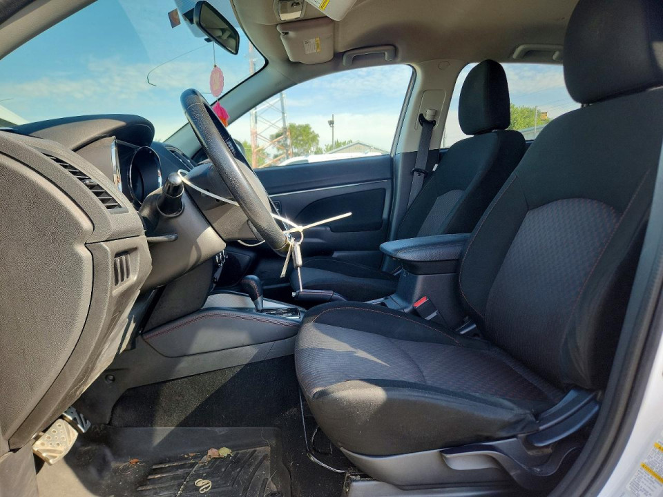 Mitsubishi OUTLANDER 2018 — Copart