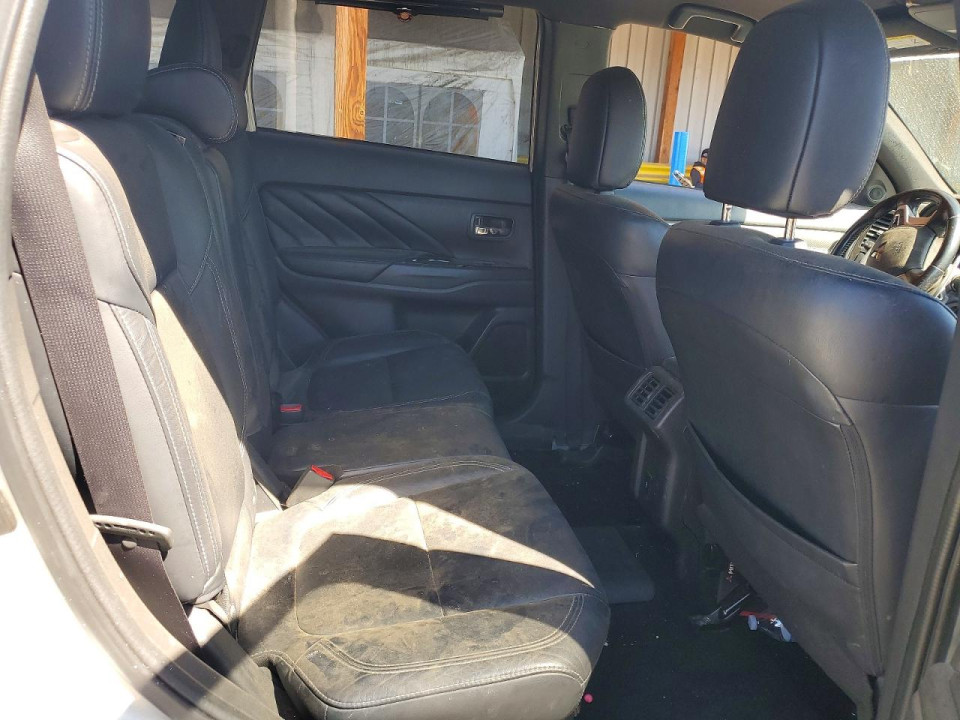 Mitsubishi OUTLANDER 2022 — Copart