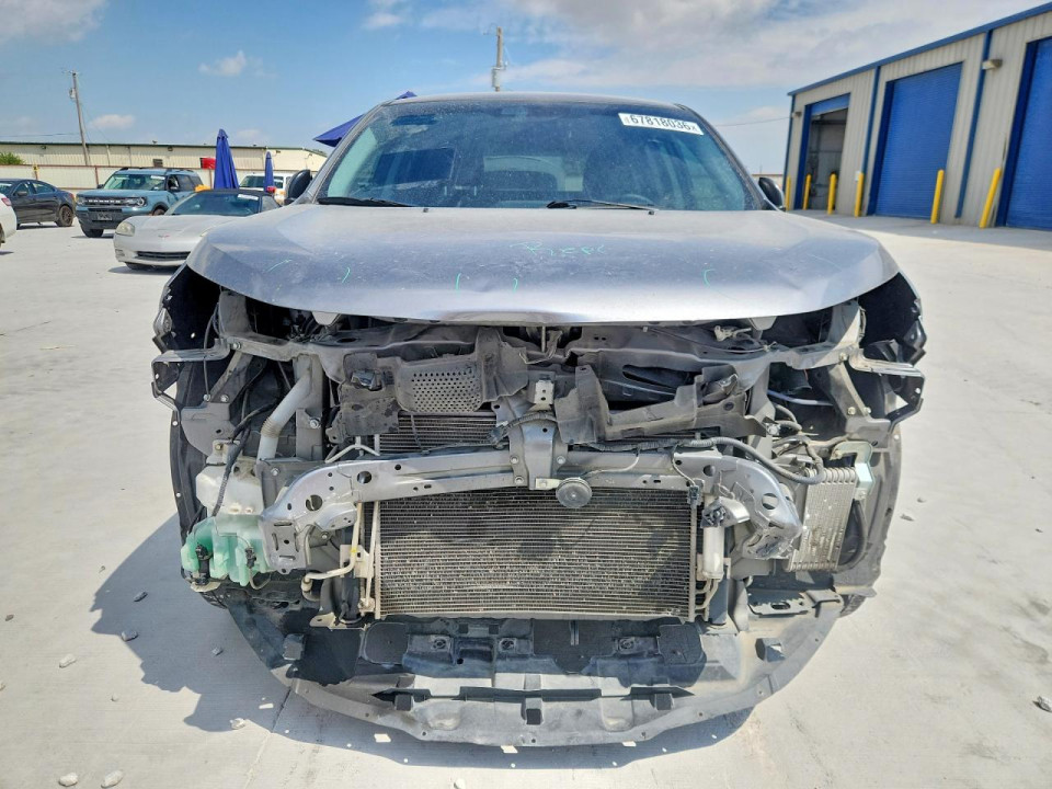 Mitsubishi OUTLANDER 2023 — Copart