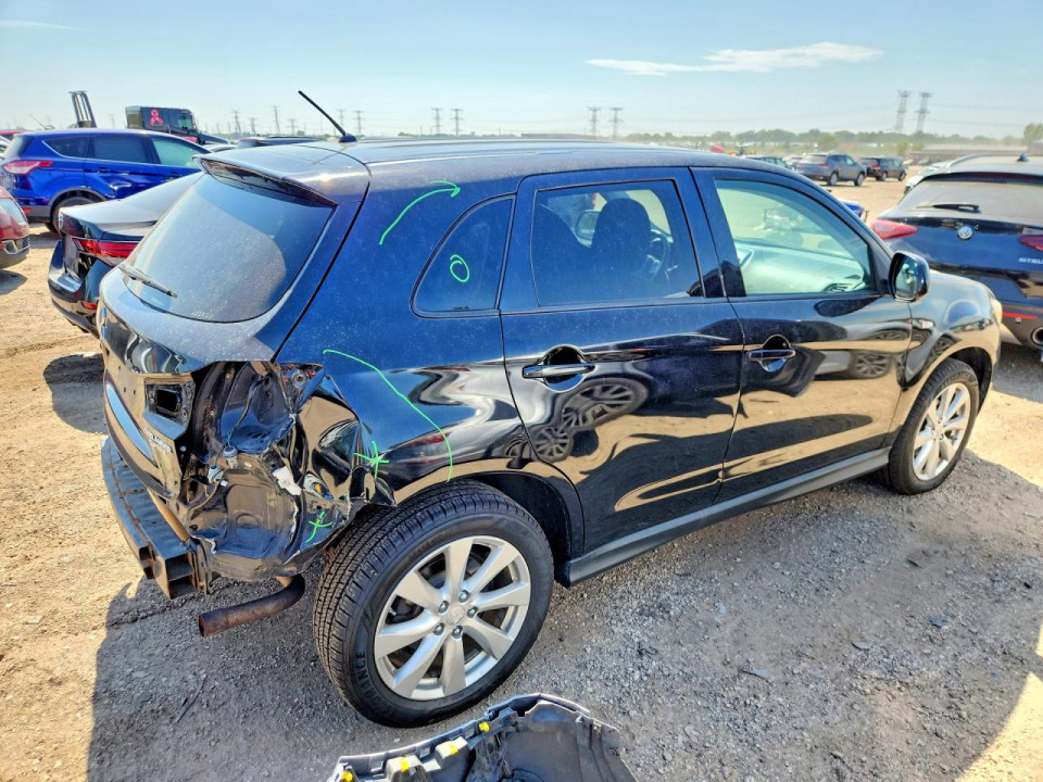 Mitsubishi OUTLANDER 2014 — Copart