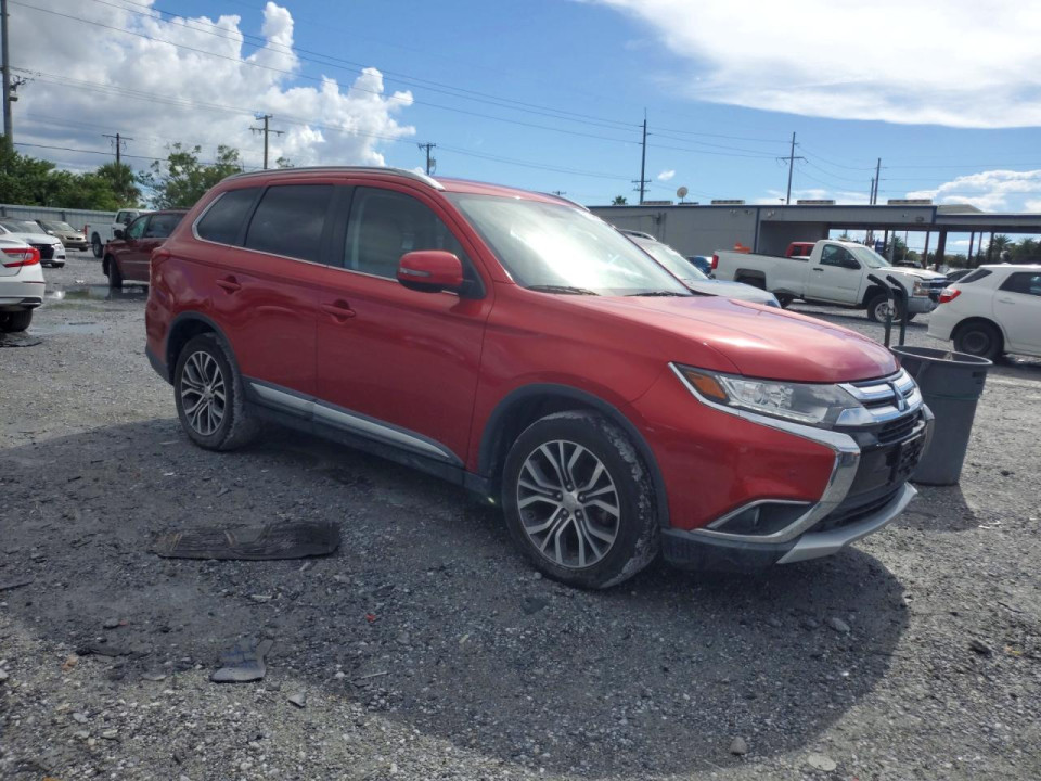 Mitsubishi OUTLANDER 2017 — Copart
