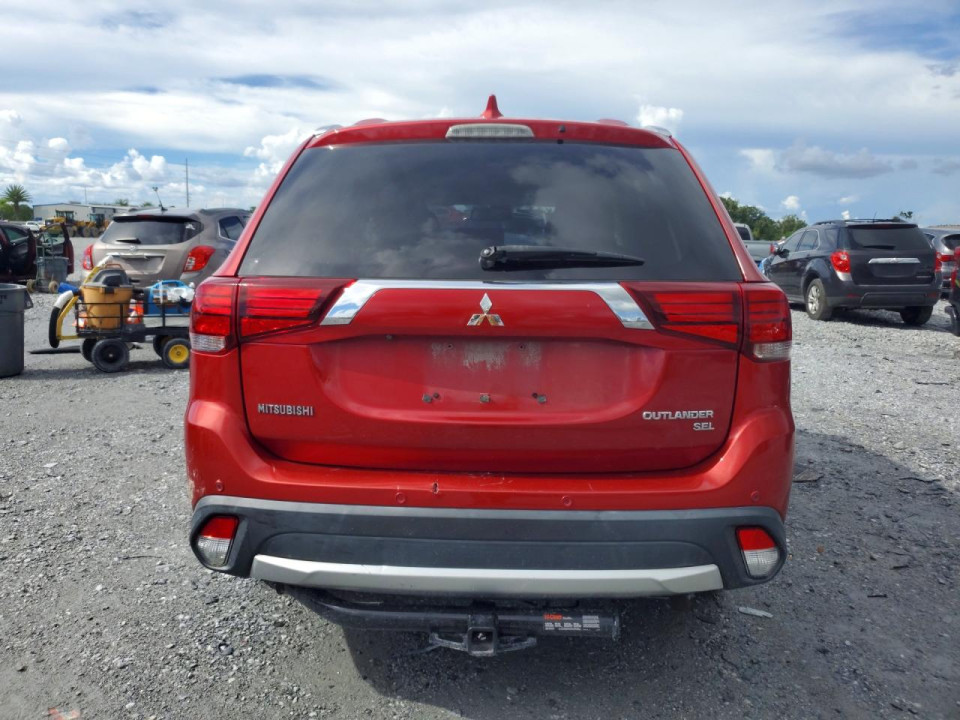 Mitsubishi OUTLANDER 2017 — Copart
