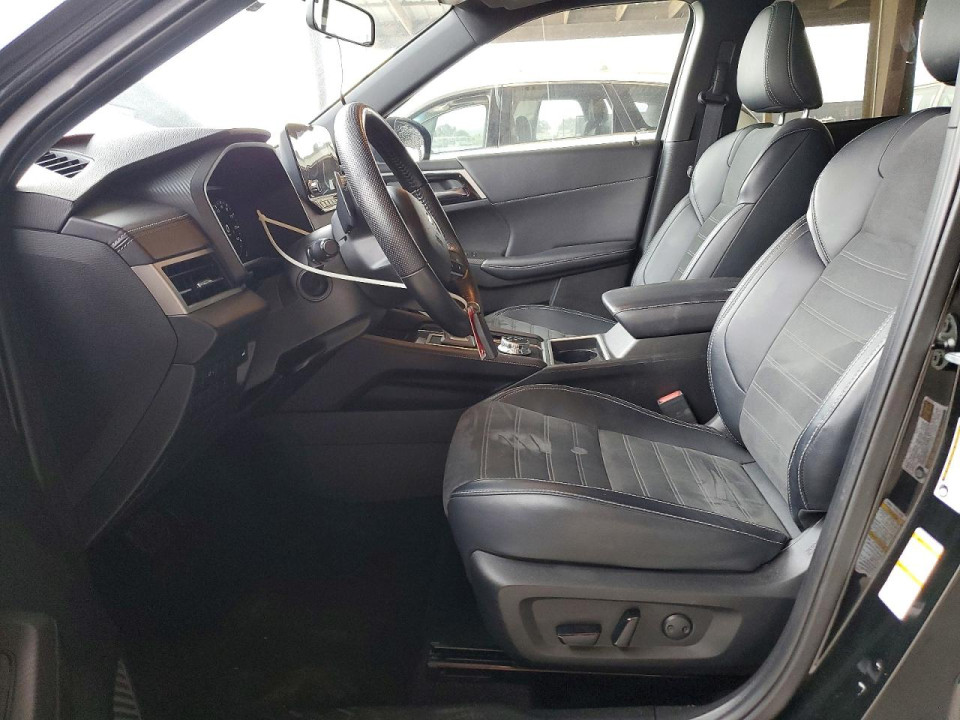Mitsubishi OUTLANDER 2024 — Copart