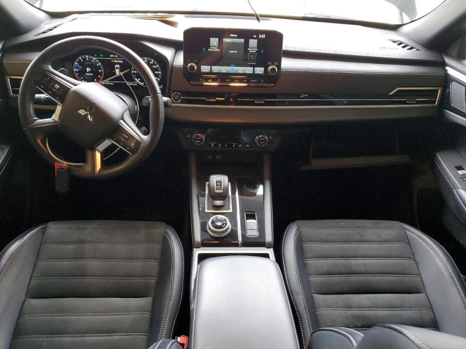 Mitsubishi OUTLANDER 2024 — Copart
