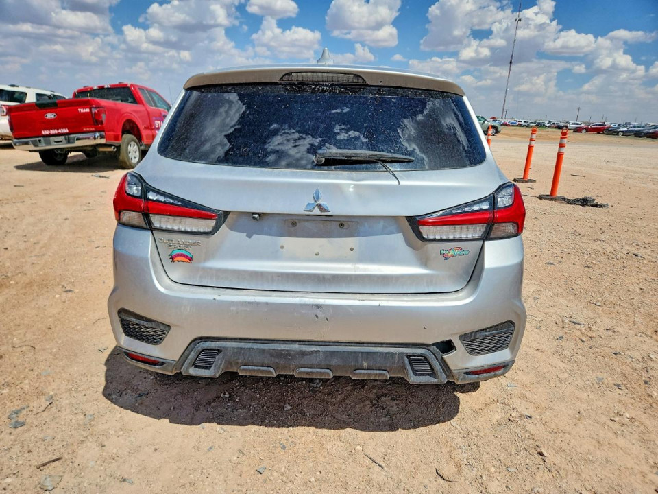 Mitsubishi OUTLANDER 2020 — Copart