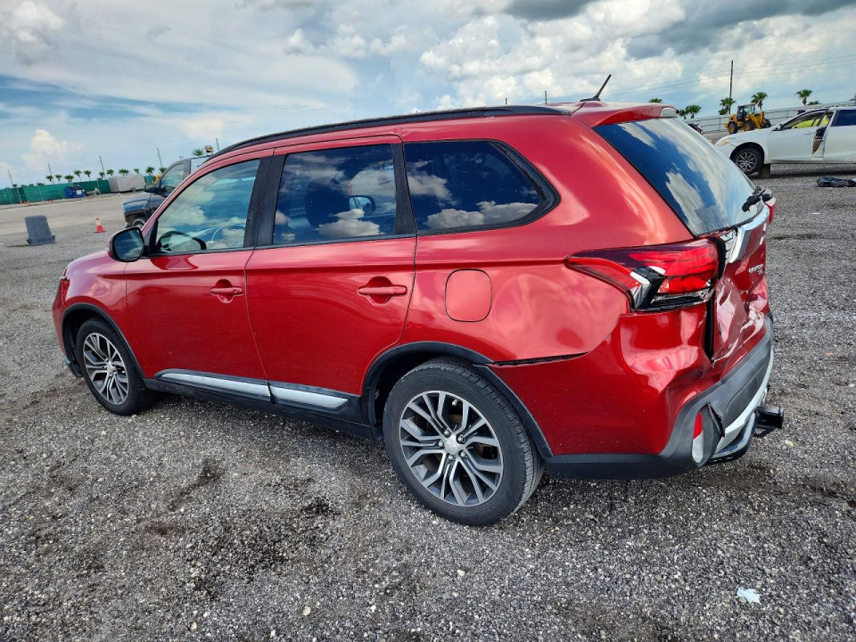 Mitsubishi OUTLANDER 2016 — Copart