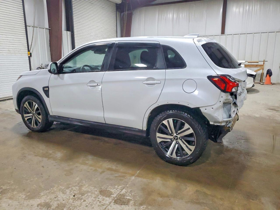 Mitsubishi OUTLANDER 2023 — Copart