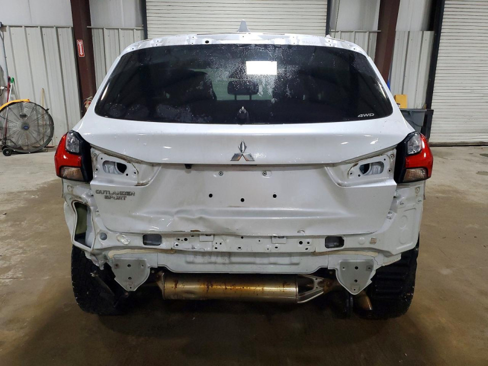Mitsubishi OUTLANDER 2023 — Copart
