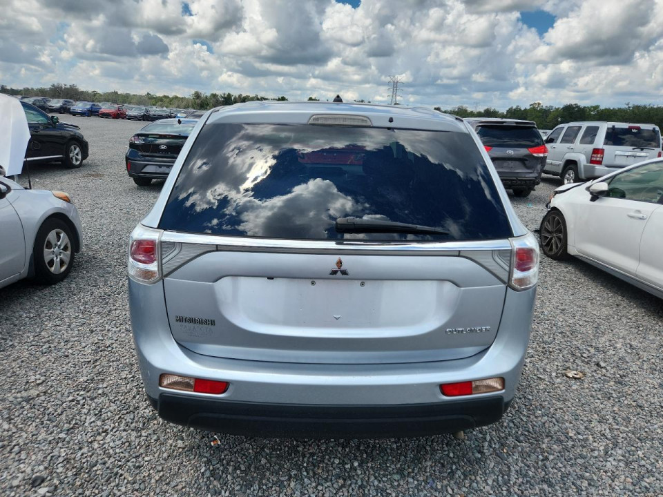 Mitsubishi OUTLANDER 2014 — Copart