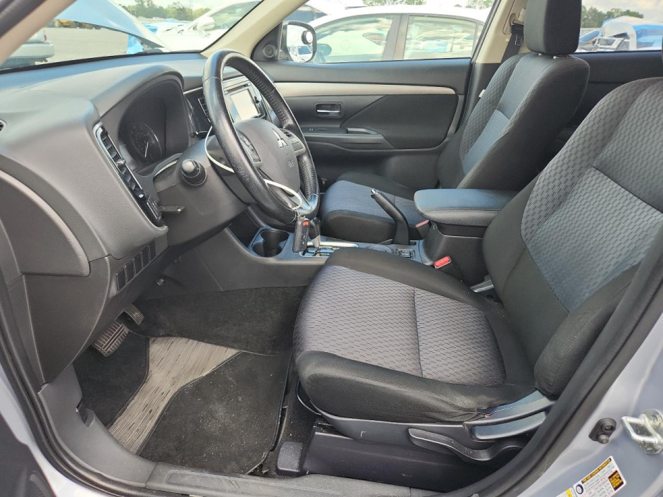 Mitsubishi OUTLANDER 2014 — Copart