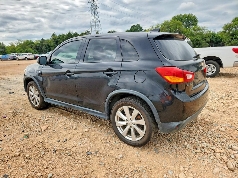 Mitsubishi OUTLANDER 2017 — Copart