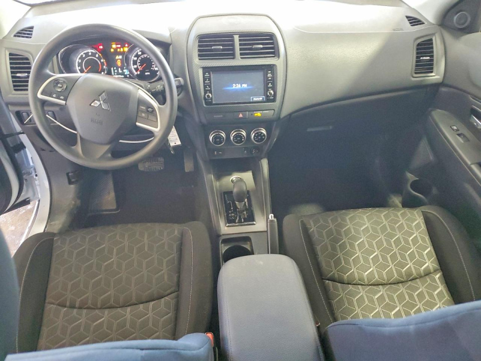Mitsubishi OUTLANDER 2023 — Copart