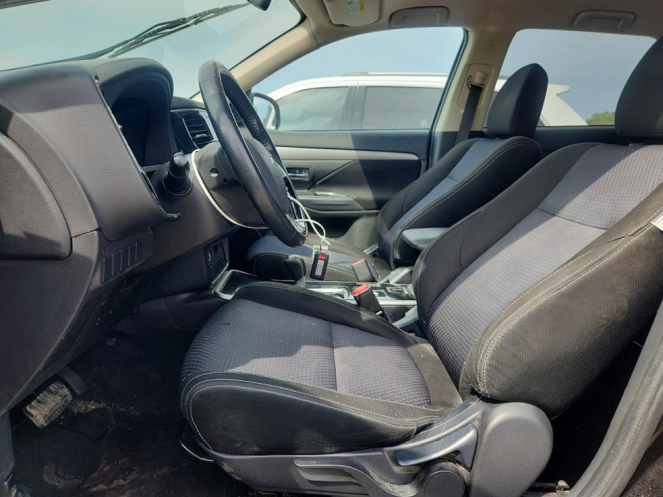 Mitsubishi OUTLANDER 2018 — Copart