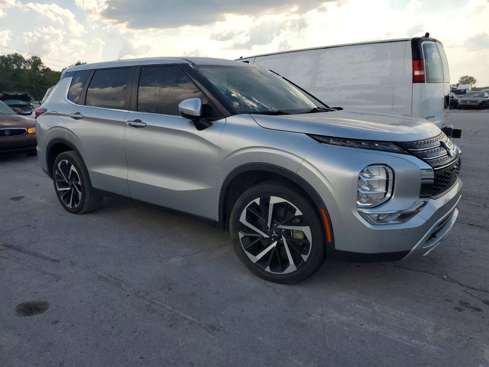 Mitsubishi OUTLANDER 2022 — Copart