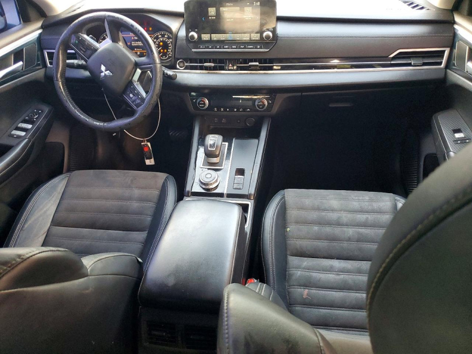 Mitsubishi OUTLANDER 2022 — Copart