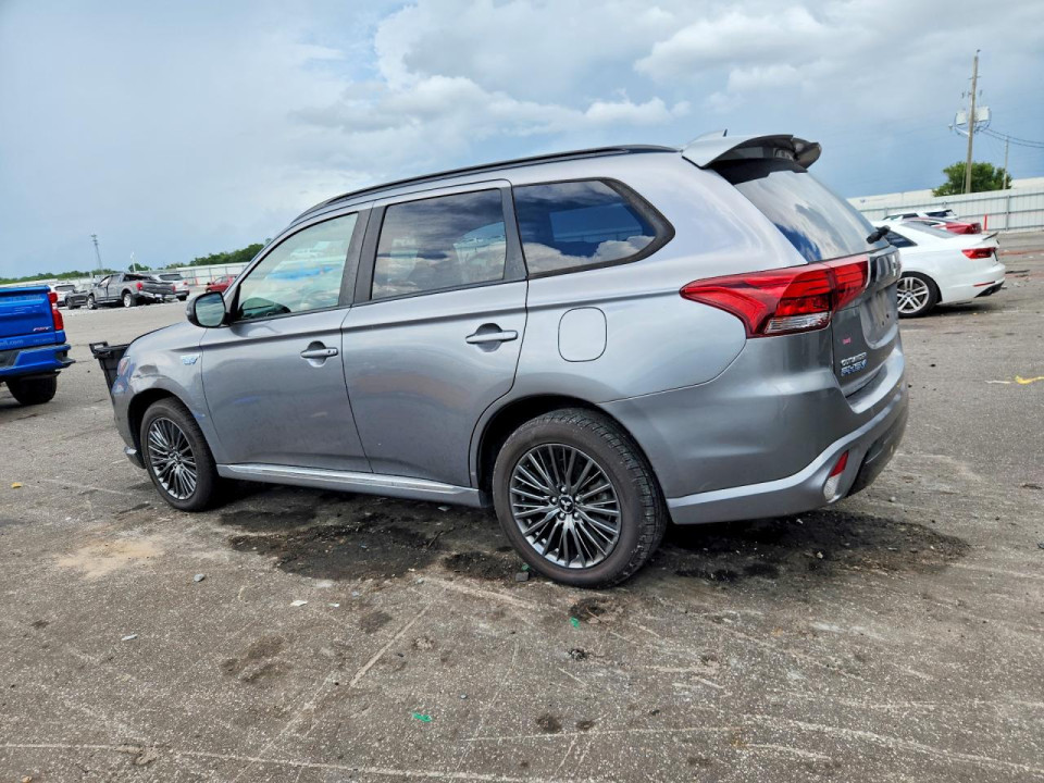 Mitsubishi OUTLANDER 2021 — Copart
