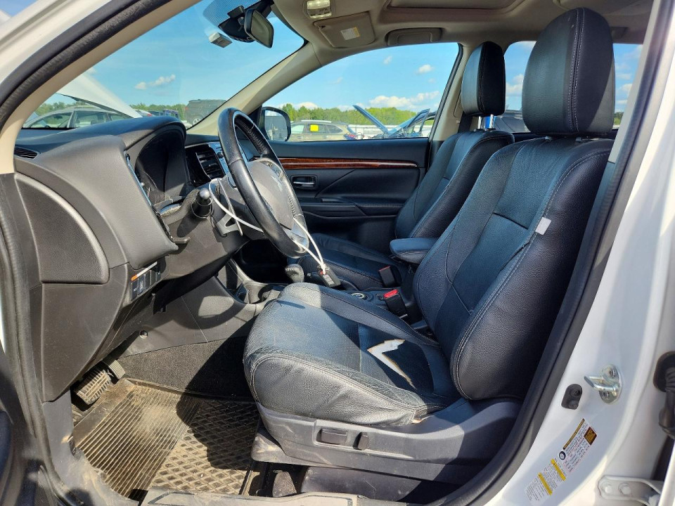 Mitsubishi OUTLANDER 2014 — Copart