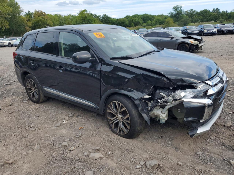 Mitsubishi OUTLANDER 2017 — Copart